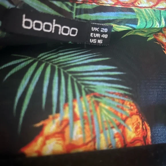 Boohoo Women’s size 16 Tropical Pineapple Print Cover-Up - Picture 10 of 11